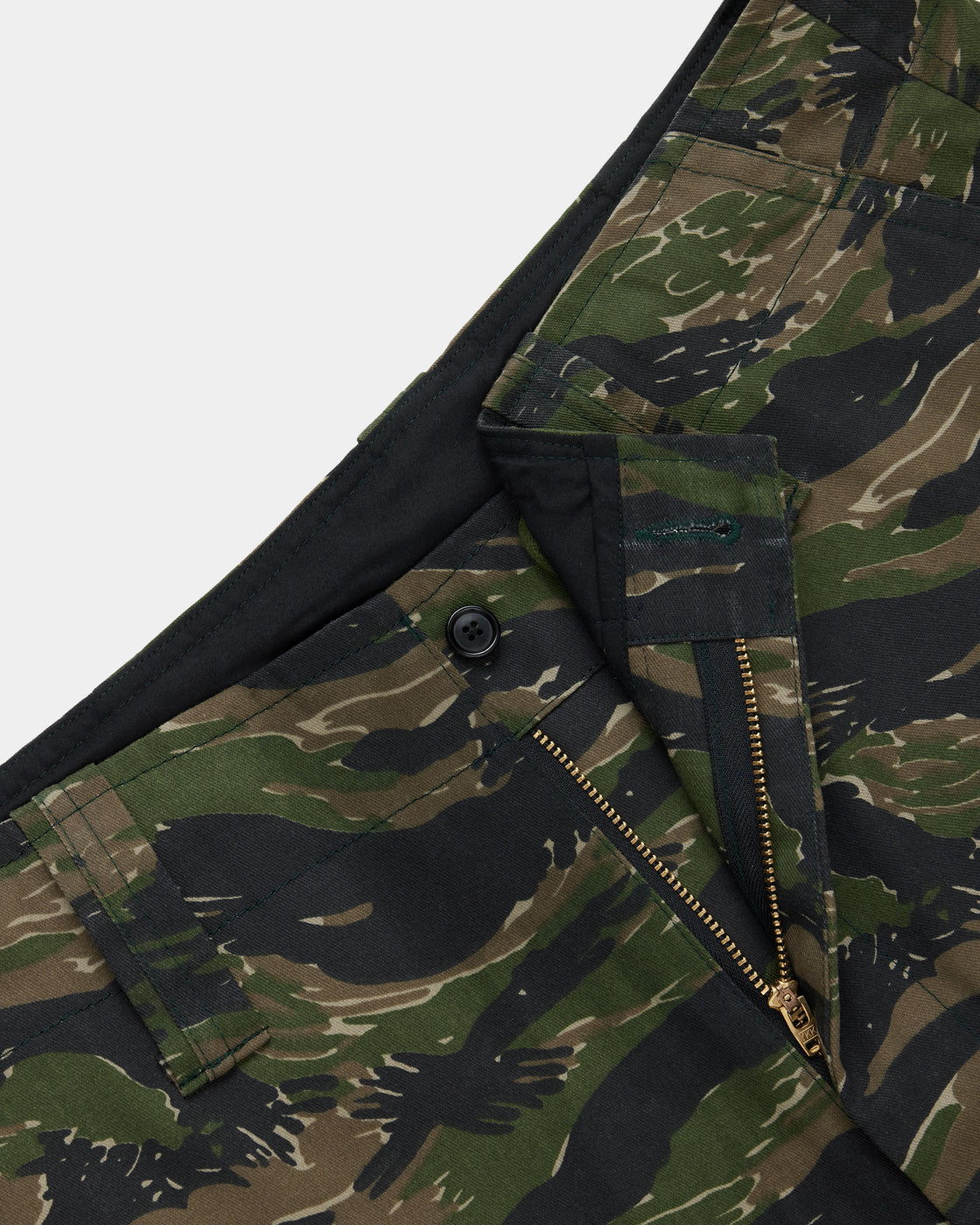 The Stash Short, Camo